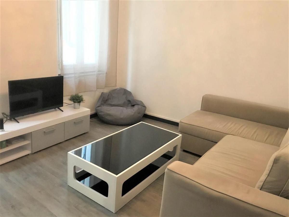 Grand Appartement 4 Couchages La Ciotat Pres De Tout Luaran gambar